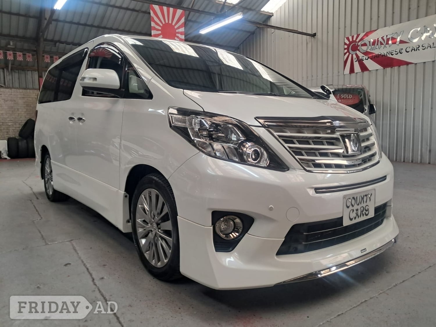 Toyota Alphard 2013 in Rochester