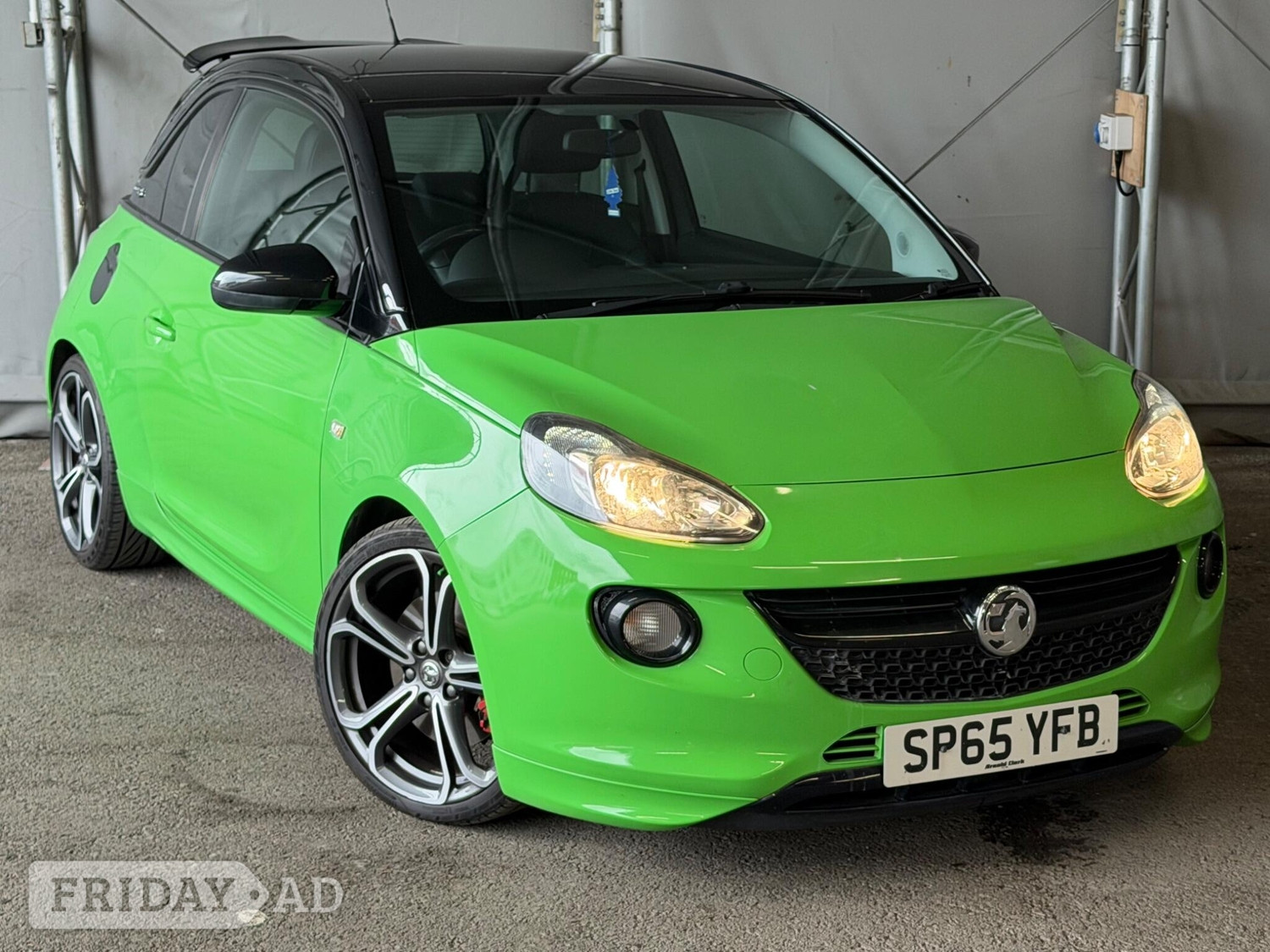 Vauxhall Adam 2015 in Manchester