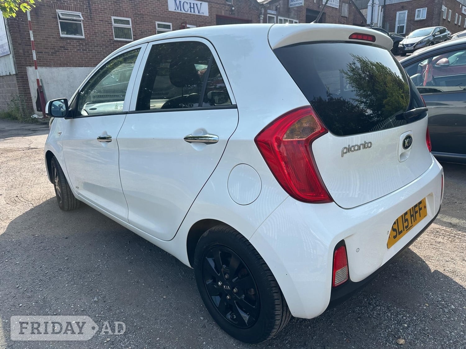 Kia Picanto 2015 - Cars in Dorchester