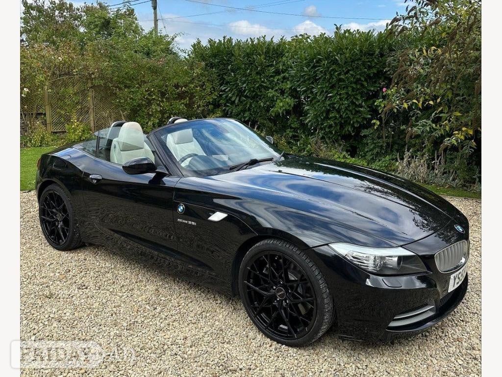 BMW Z4 2010 in St. Albans