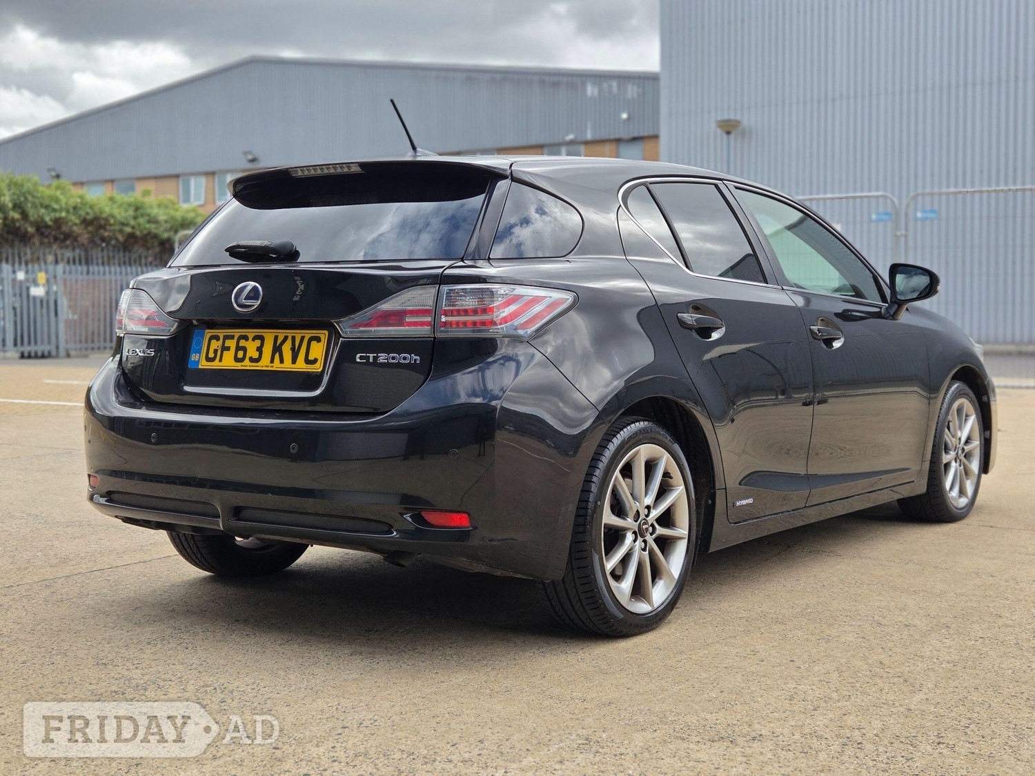 [ berth ]Lexus CT