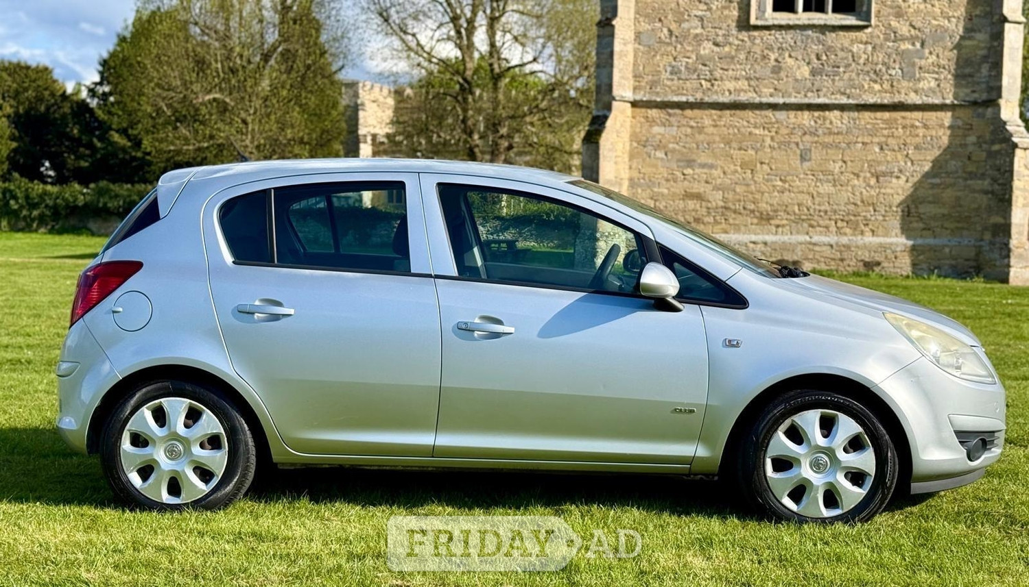 [ berth ]Vauxhall Corsa