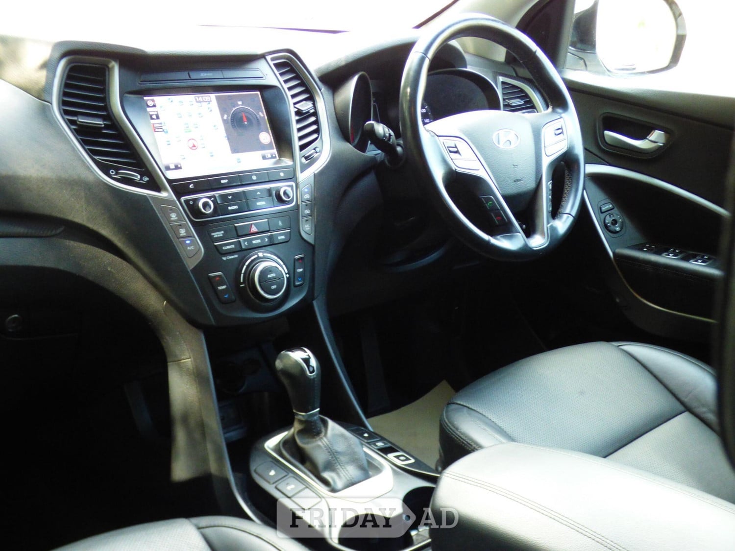 [ berth ]Hyundai Santa Fe