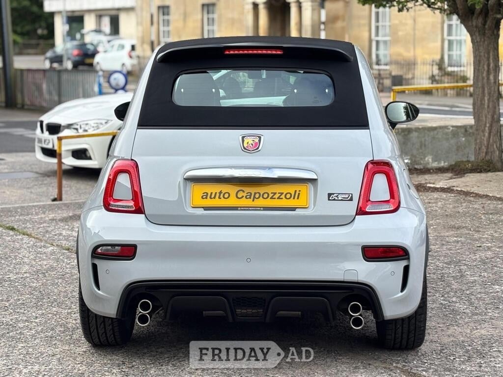 Abarth 595C 2022 - Cars