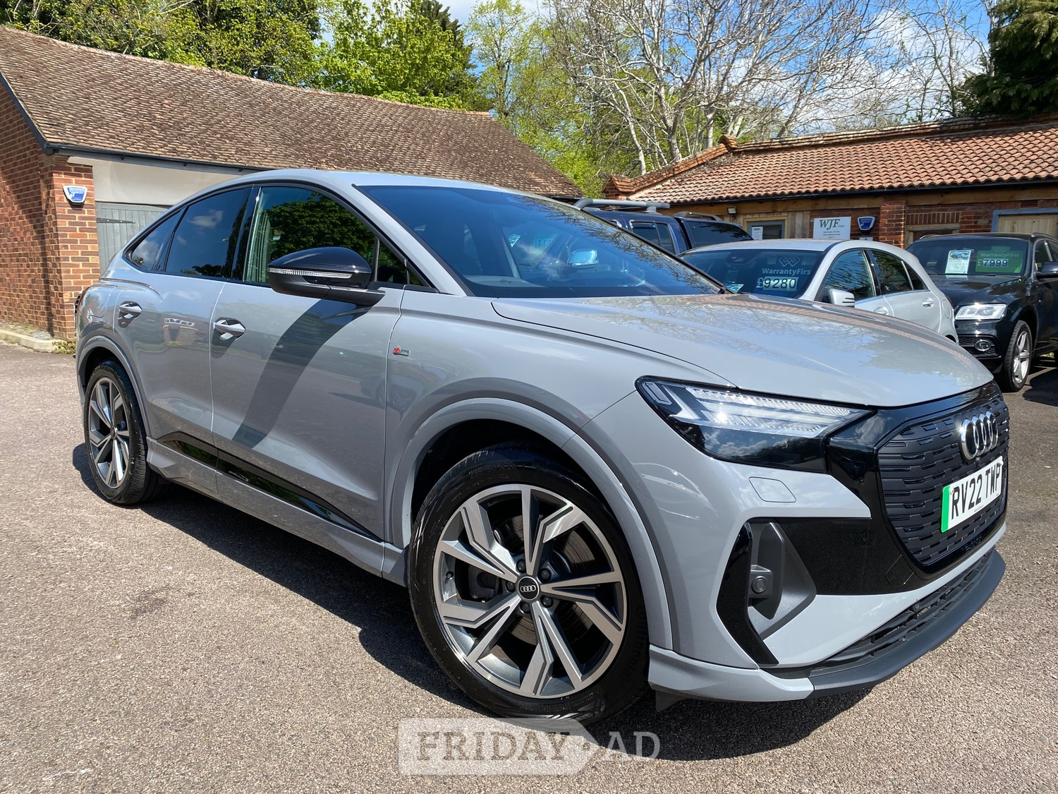 Audi Q4 e-tron 2022 in Hitchin