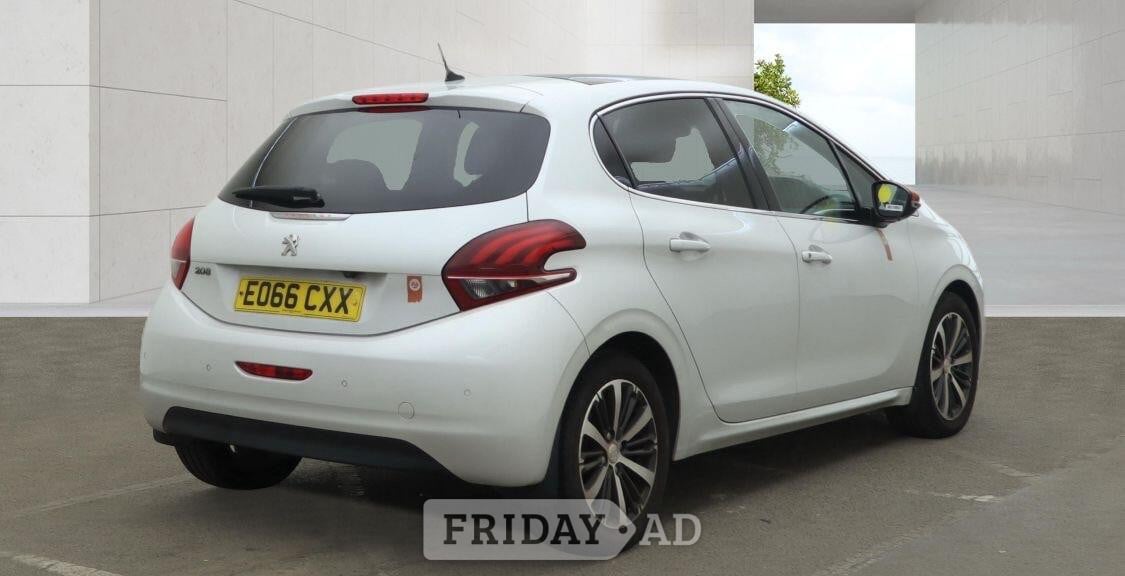 Peugeot 208 2016 - Cars