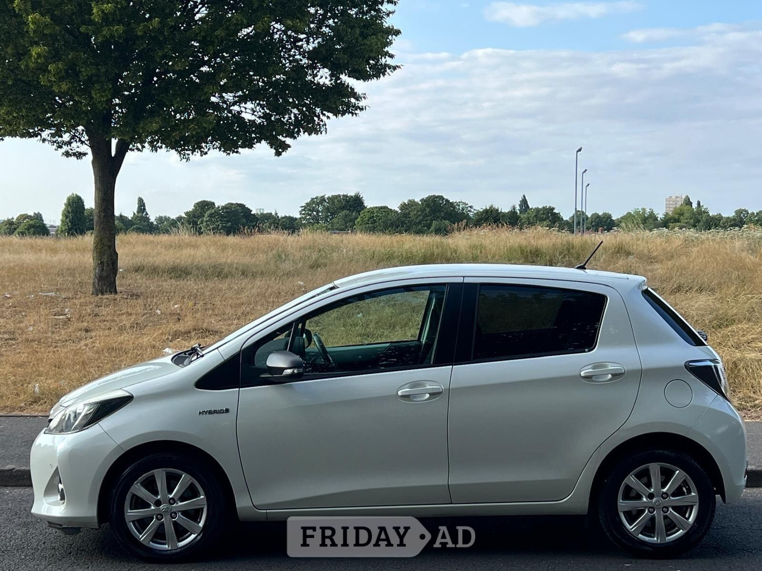 Toyota Yaris 2014 - Cars in Birmingham