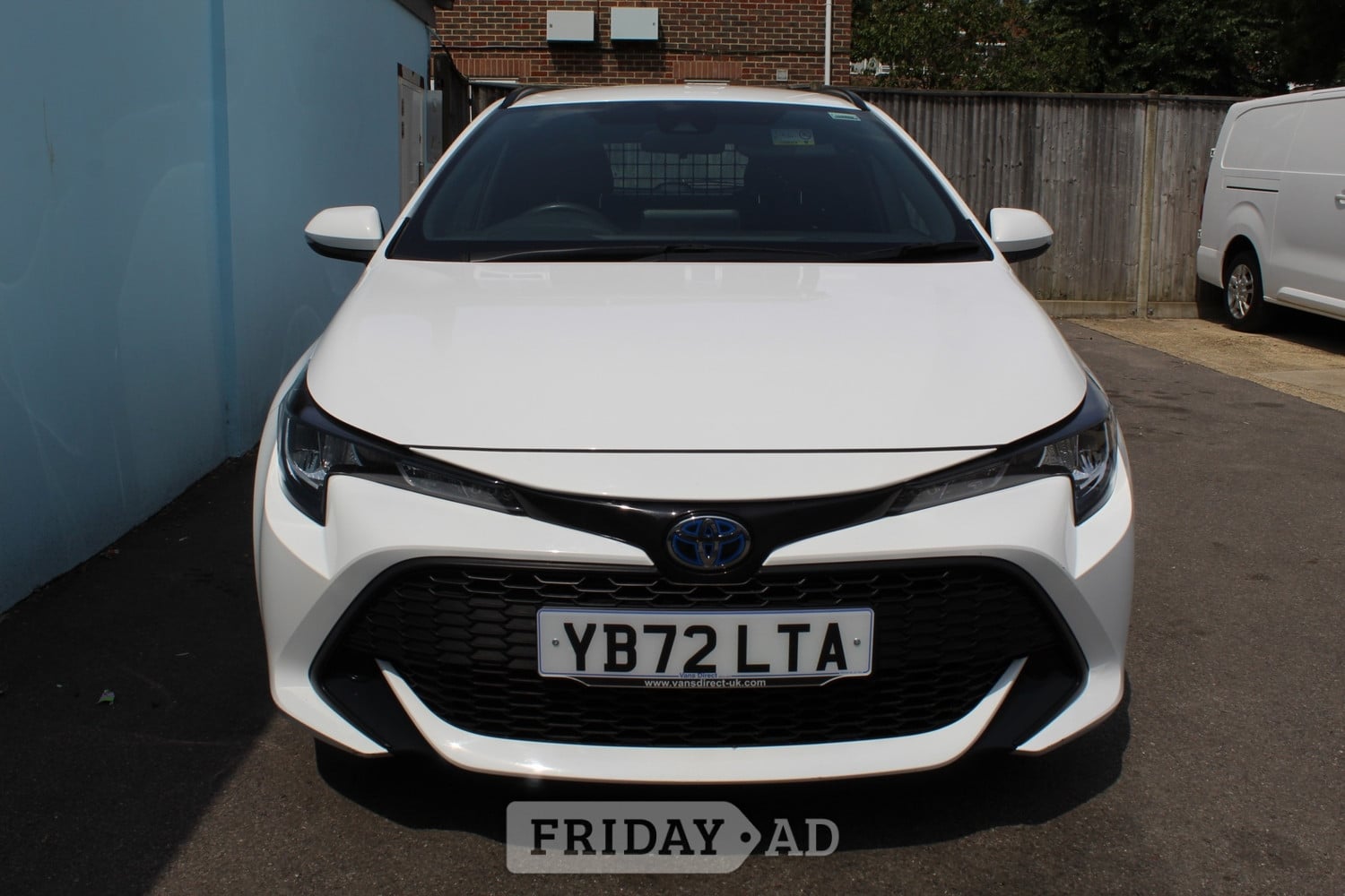 Toyota Corolla 2023 - Cars in Southampton