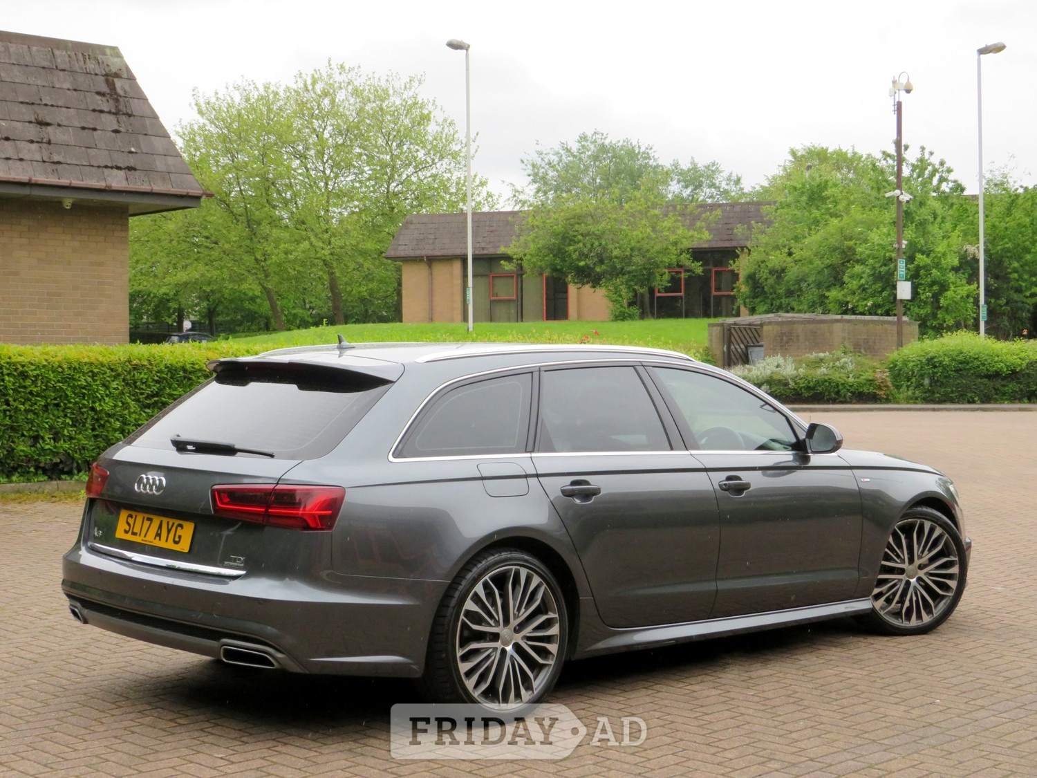 [ berth ]Audi A6 Avant