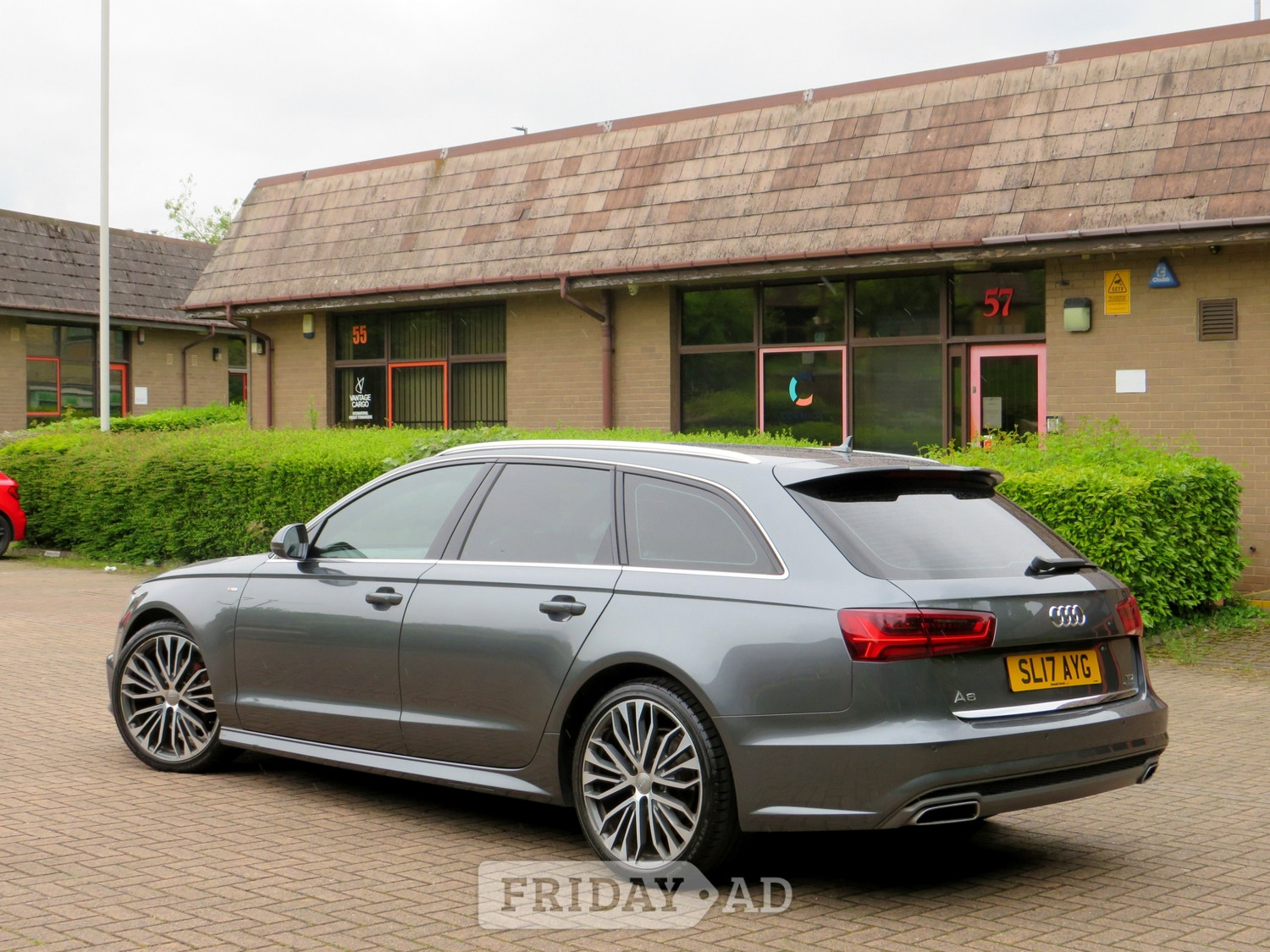 Audi A6 Avant 2017 - Cars