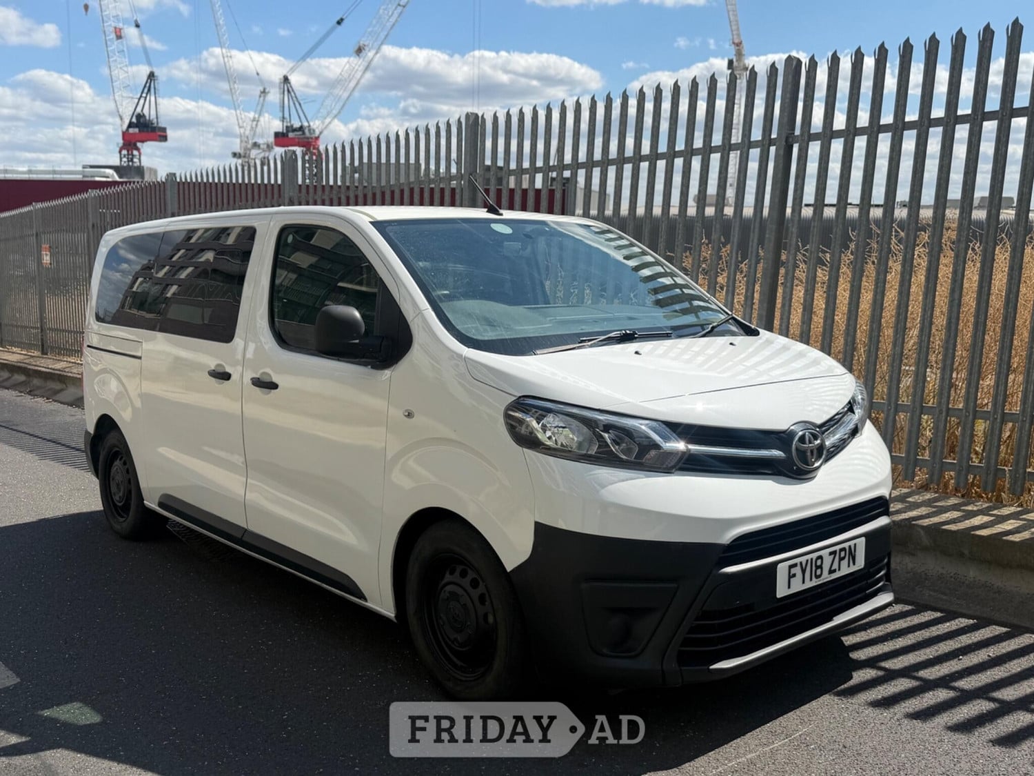 Toyota ProAce 2018 in Willesden