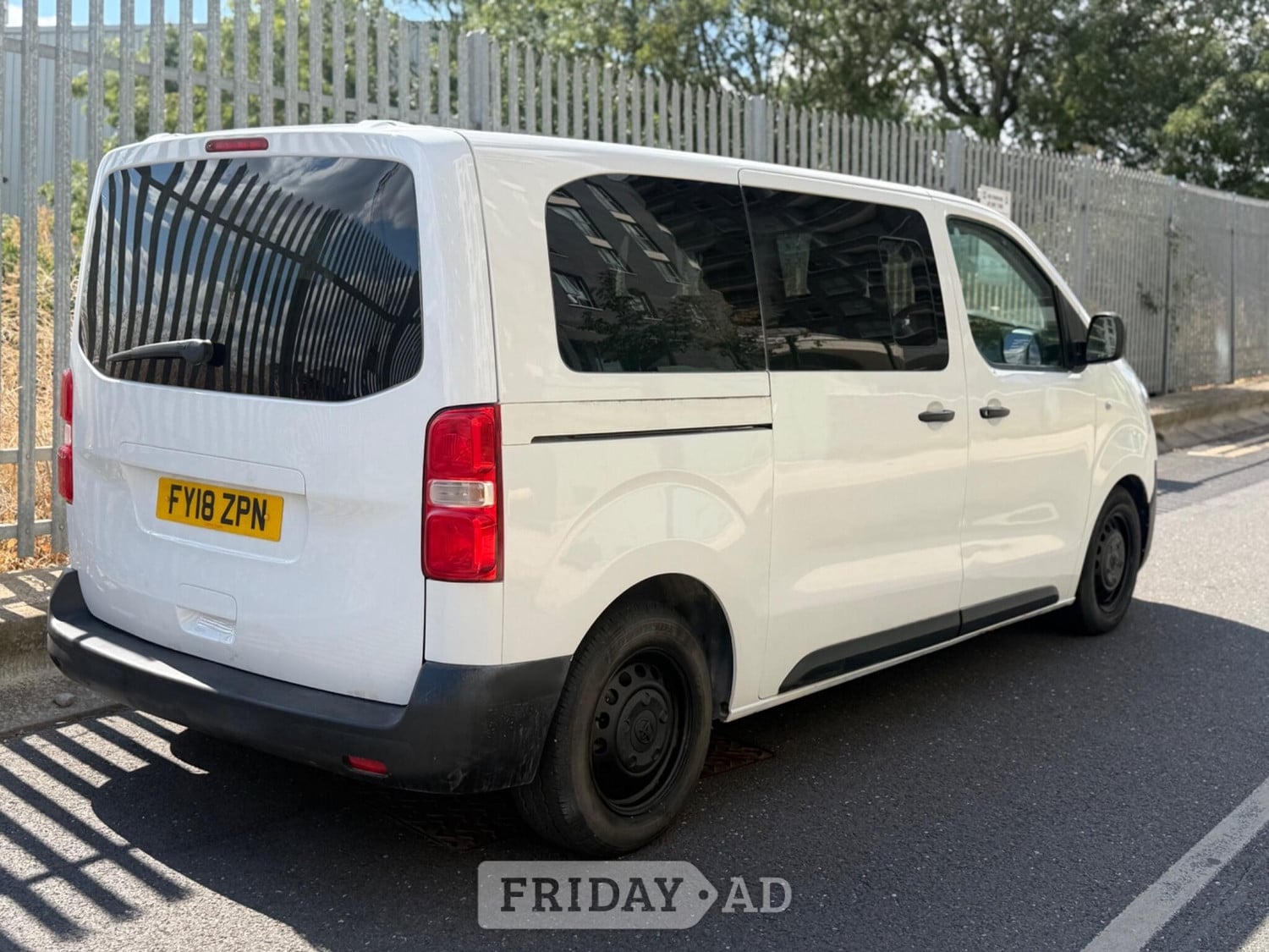 [ berth ]Toyota ProAce