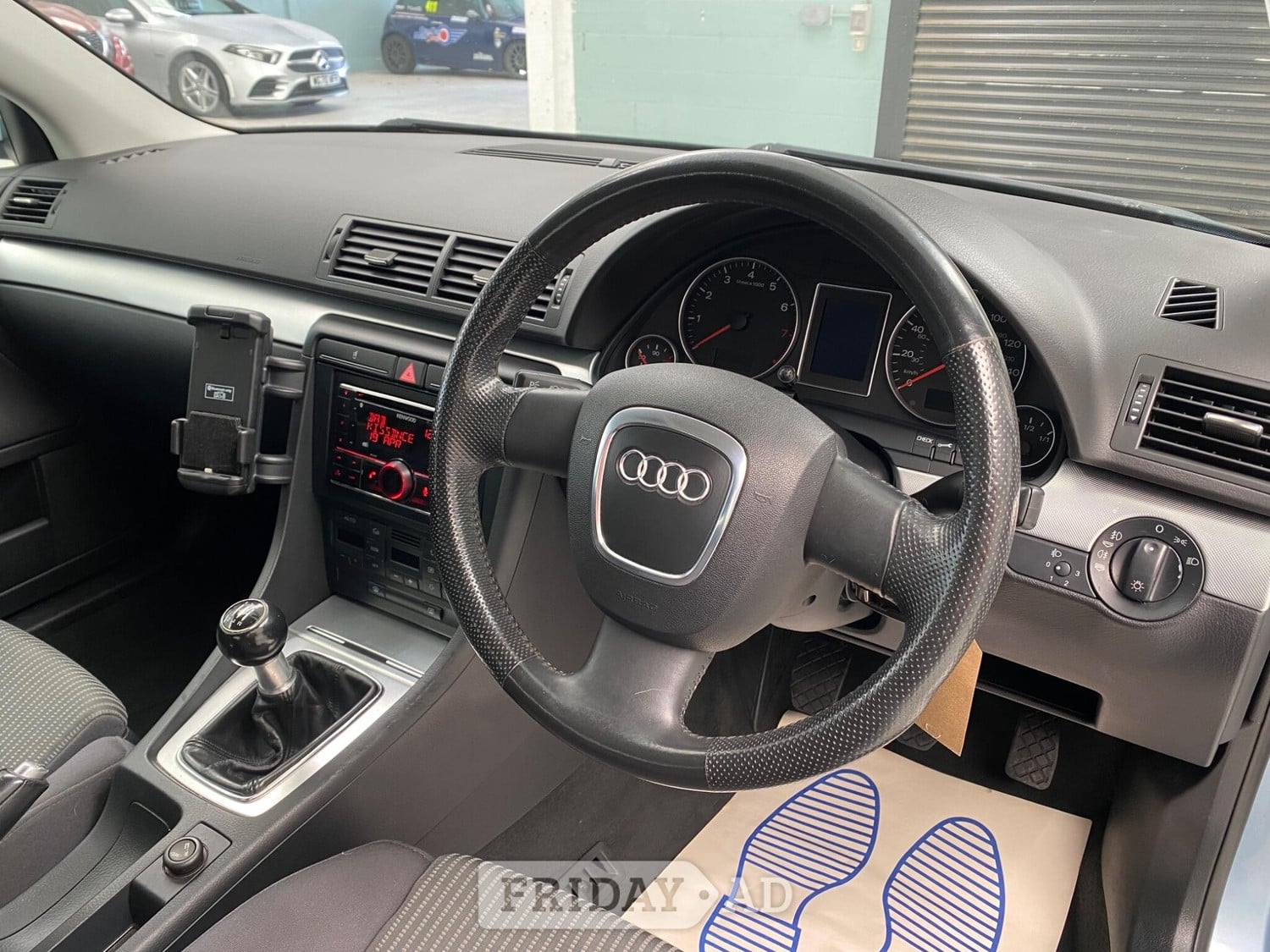 [ berth ]Audi A4