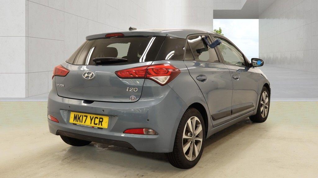 Hyundai i20 2017 - Cars in Windsor