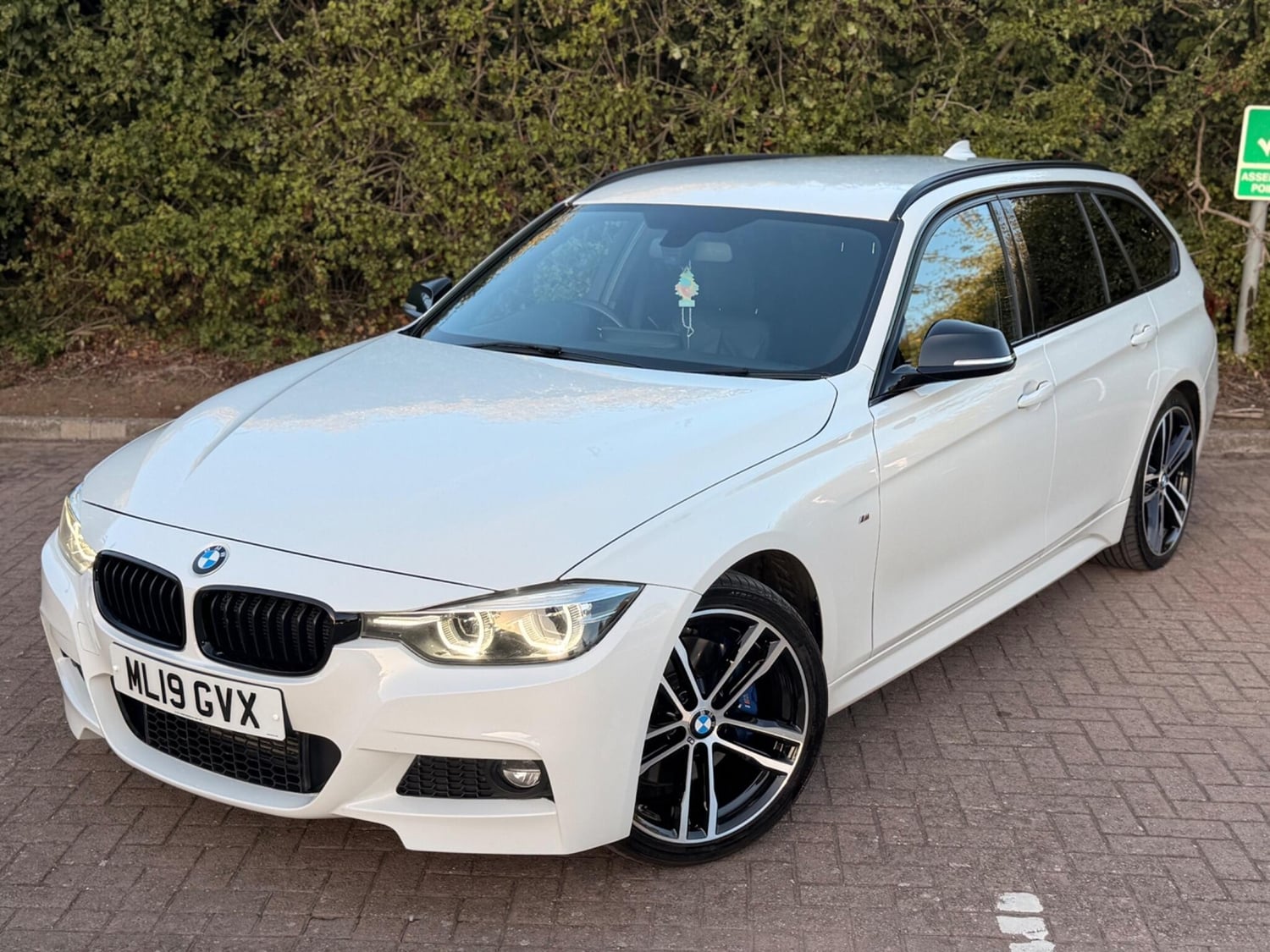 [ berth ]BMW 3 Series