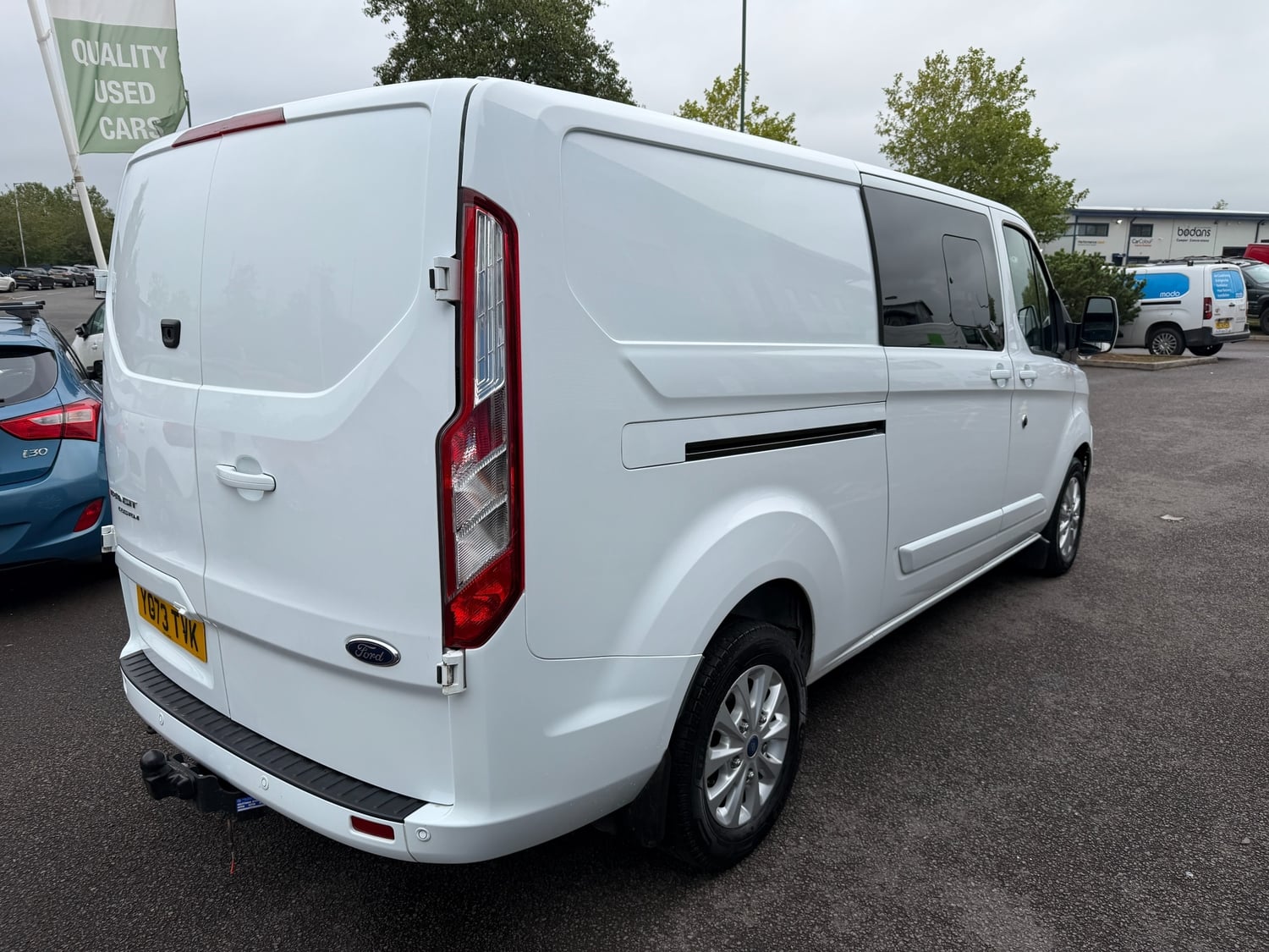 Ford Transit Custom 2024 - Cars