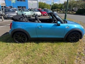 Mini Convertible 2016