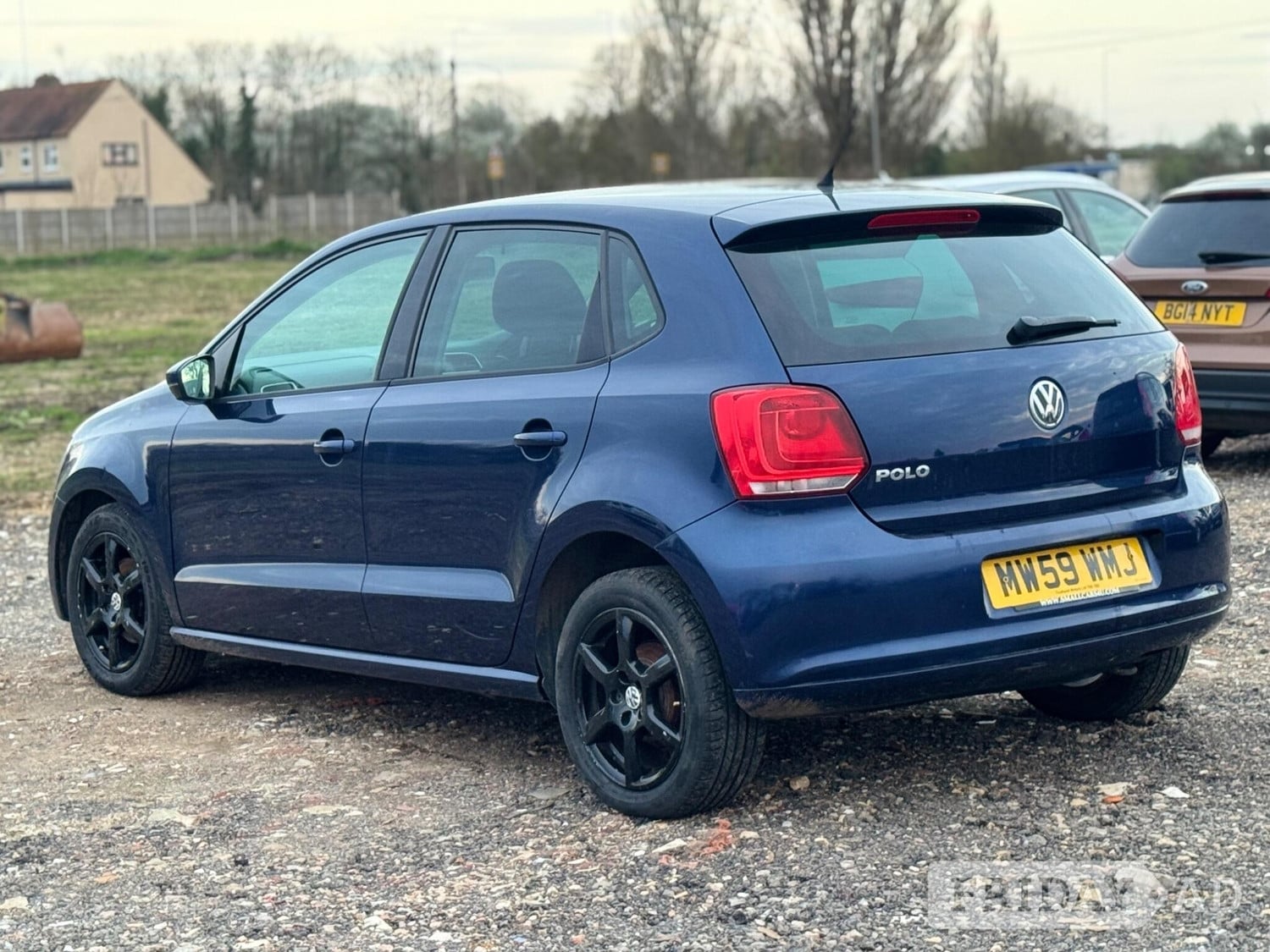 Volkswagen Polo 2010 - Cars