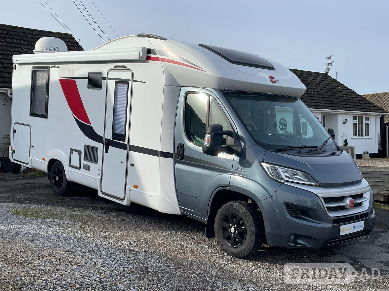 [4 berth ]Burstner Ixeo IT 745 Sovereign