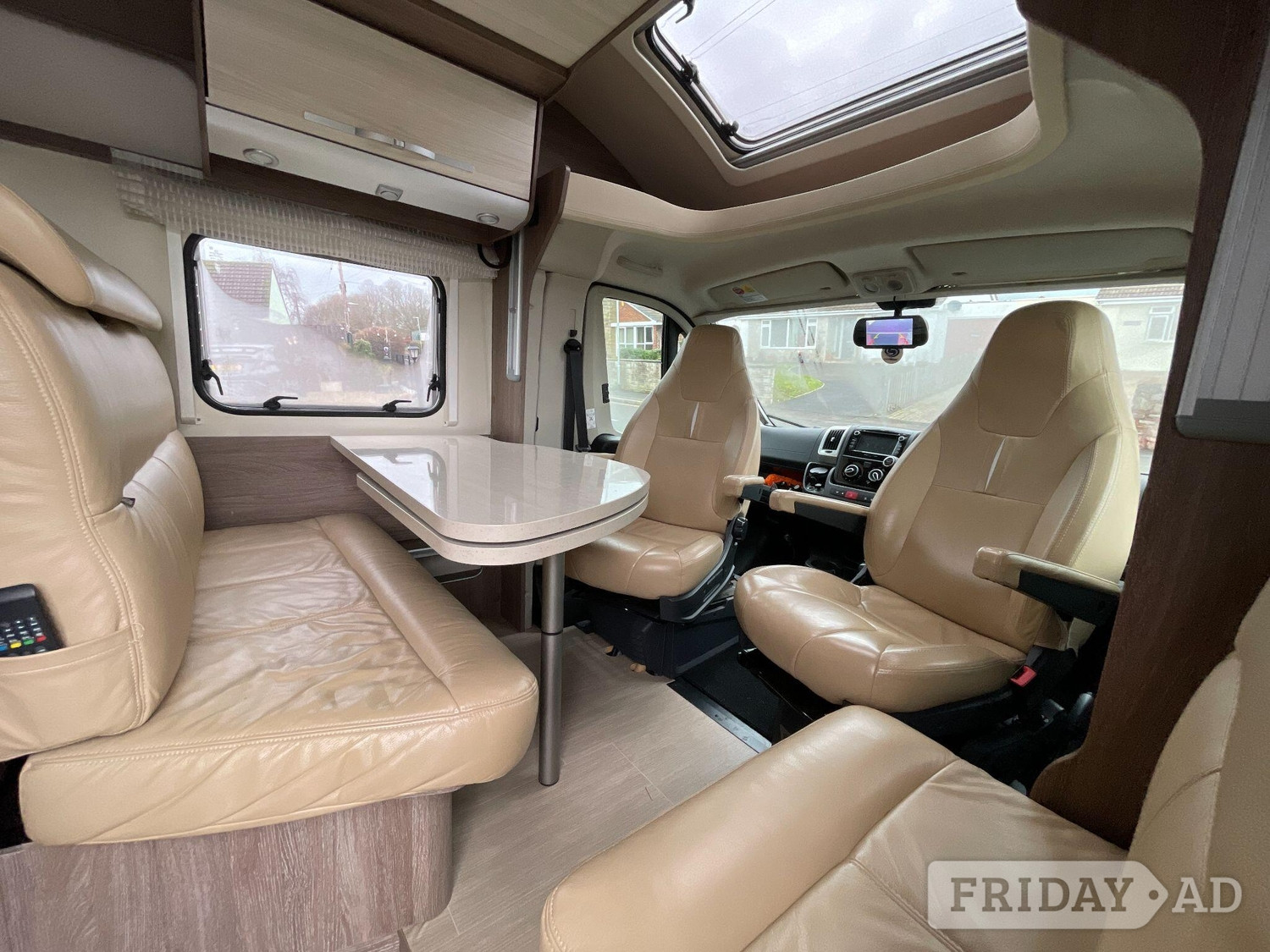 Burstner Ixeo IT 745 Sovereign 2015 for sale - Motorhomes & Caravans in TIVERTON