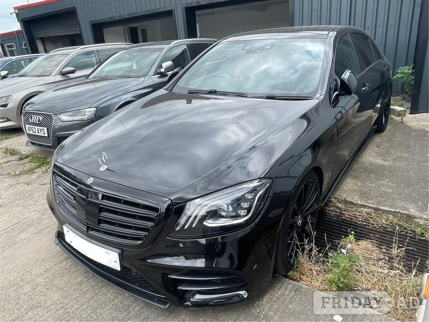 [ berth ]Mercedes-Benz S Class
