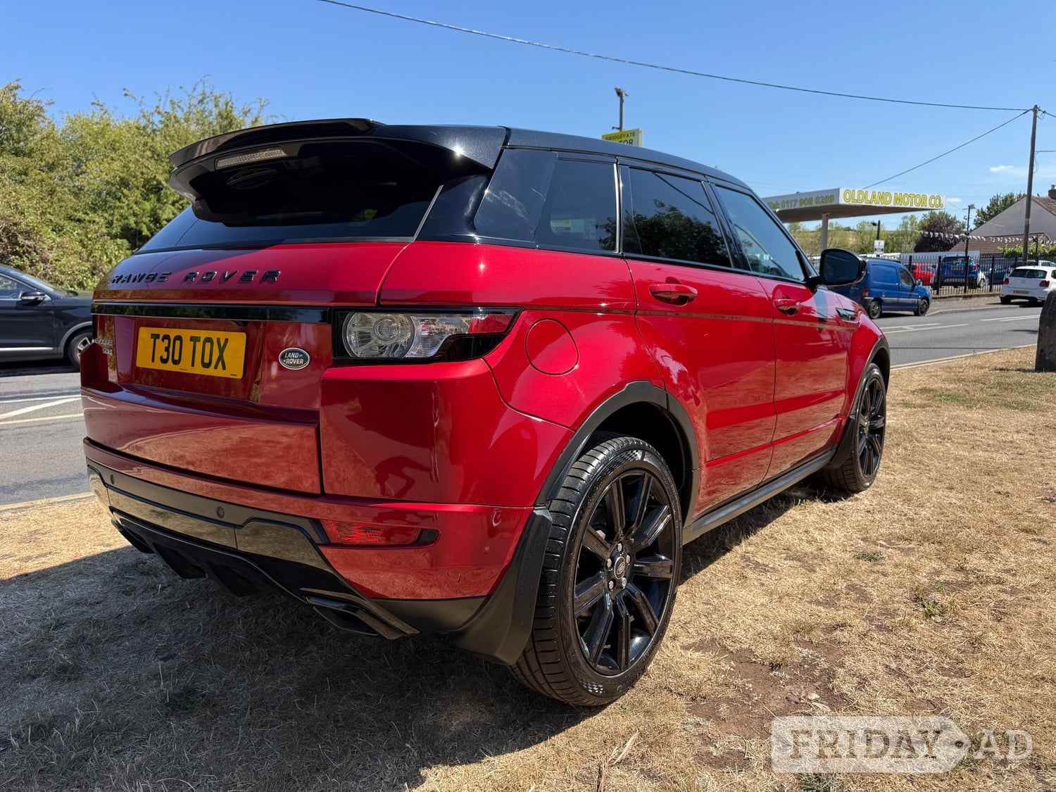 [ berth ]Land Rover Range Rover Evoque