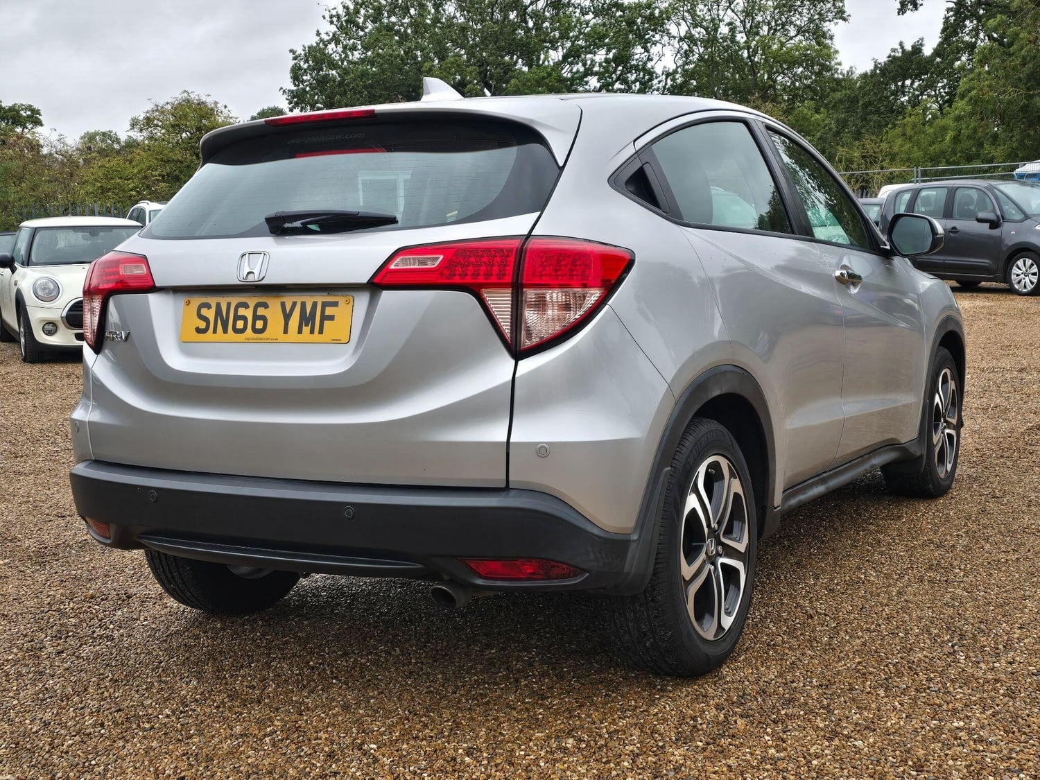 Honda HR-V 2016 - Cars in Ongar
