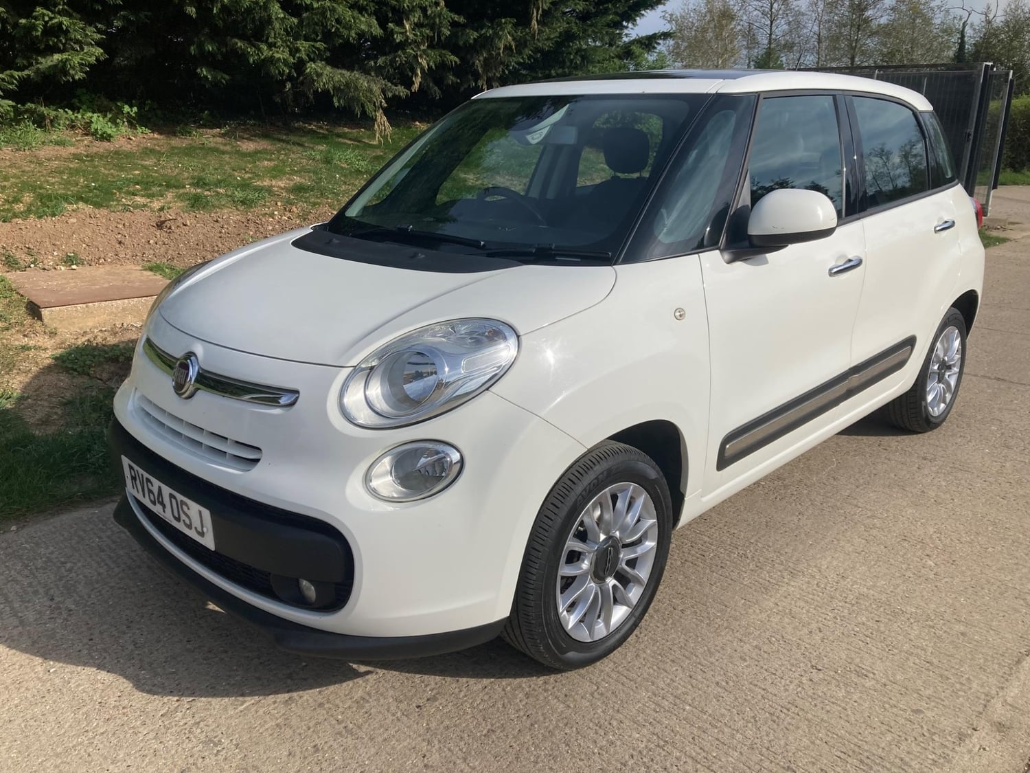 Fiat 500L 2014 - Cars in Maidenhead