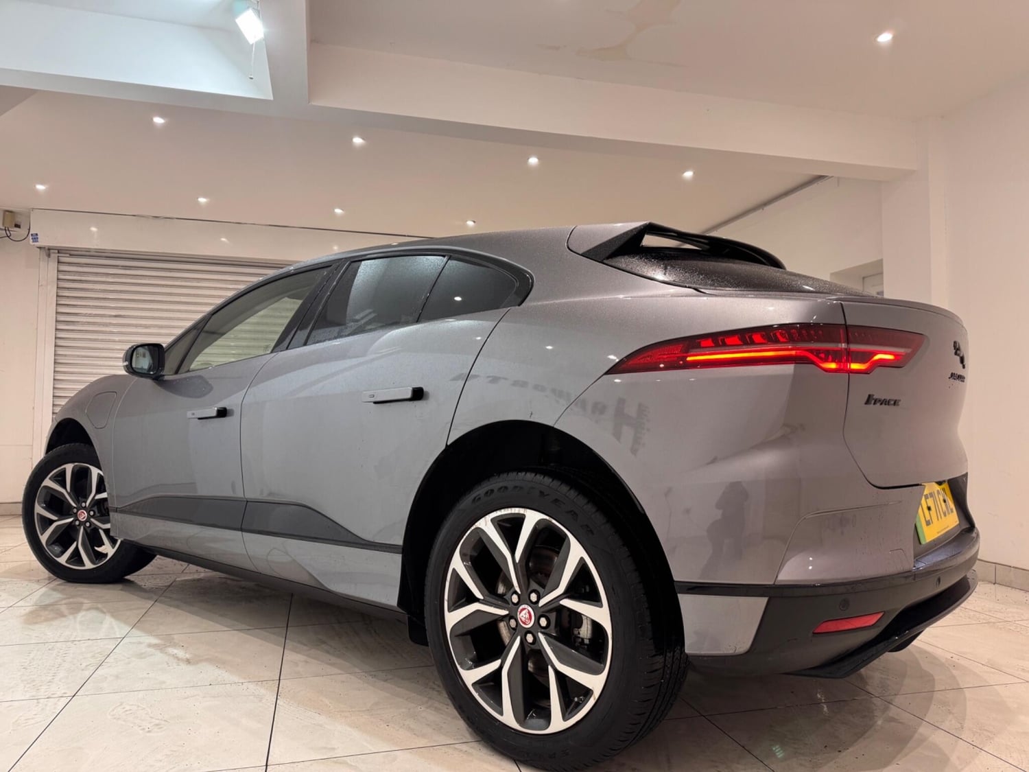 Jaguar I-Pace 2021 - Cars