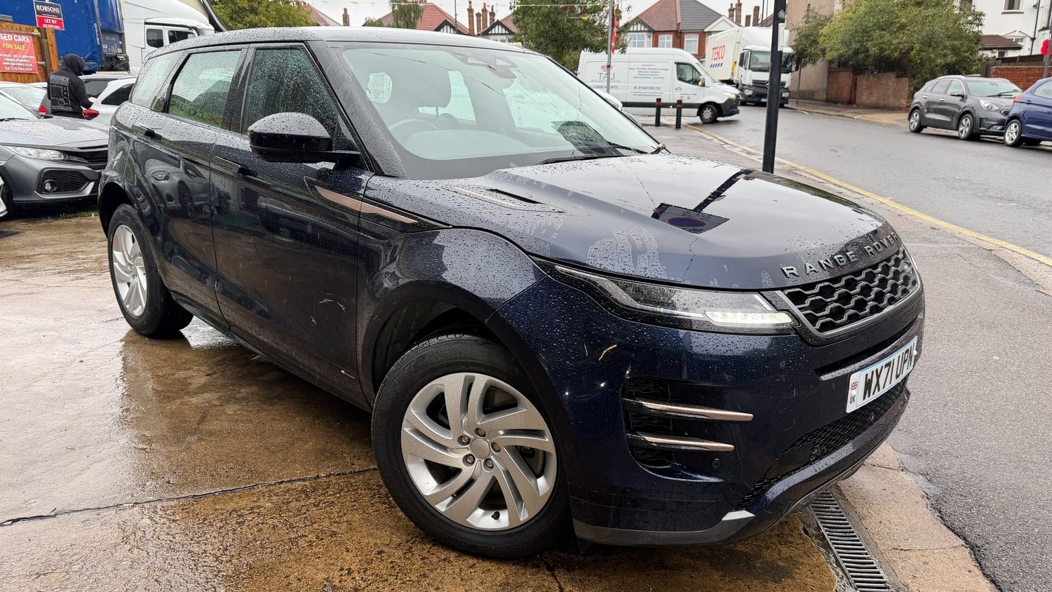 Land Rover Range Rover Evoque 2021 - Cars in Harrow