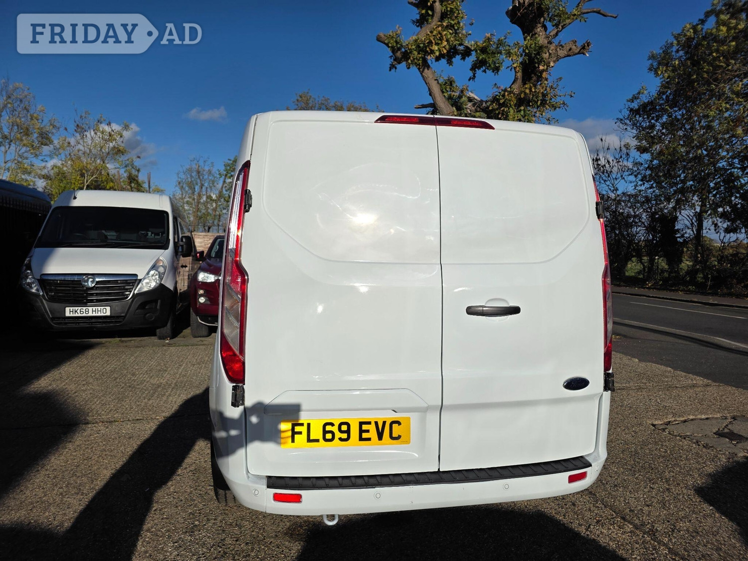 Ford Transit Custom 2019 - Vans & Commercial Vehicles in Hounslow