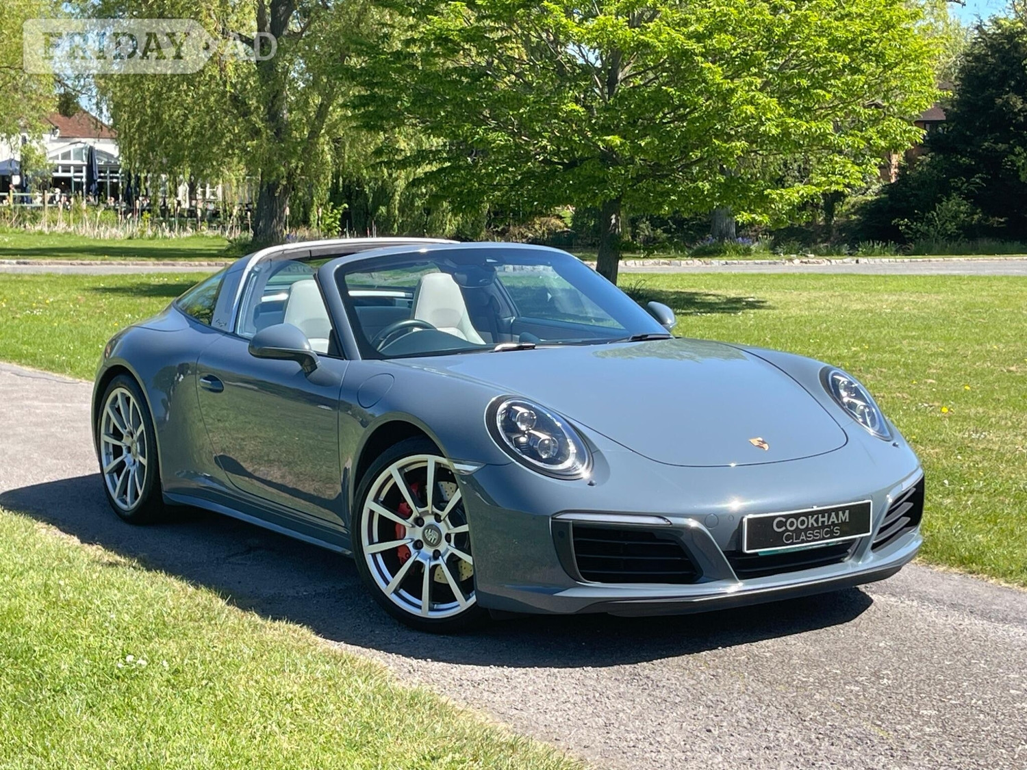 Porsche 911 2016 in Maidenhead