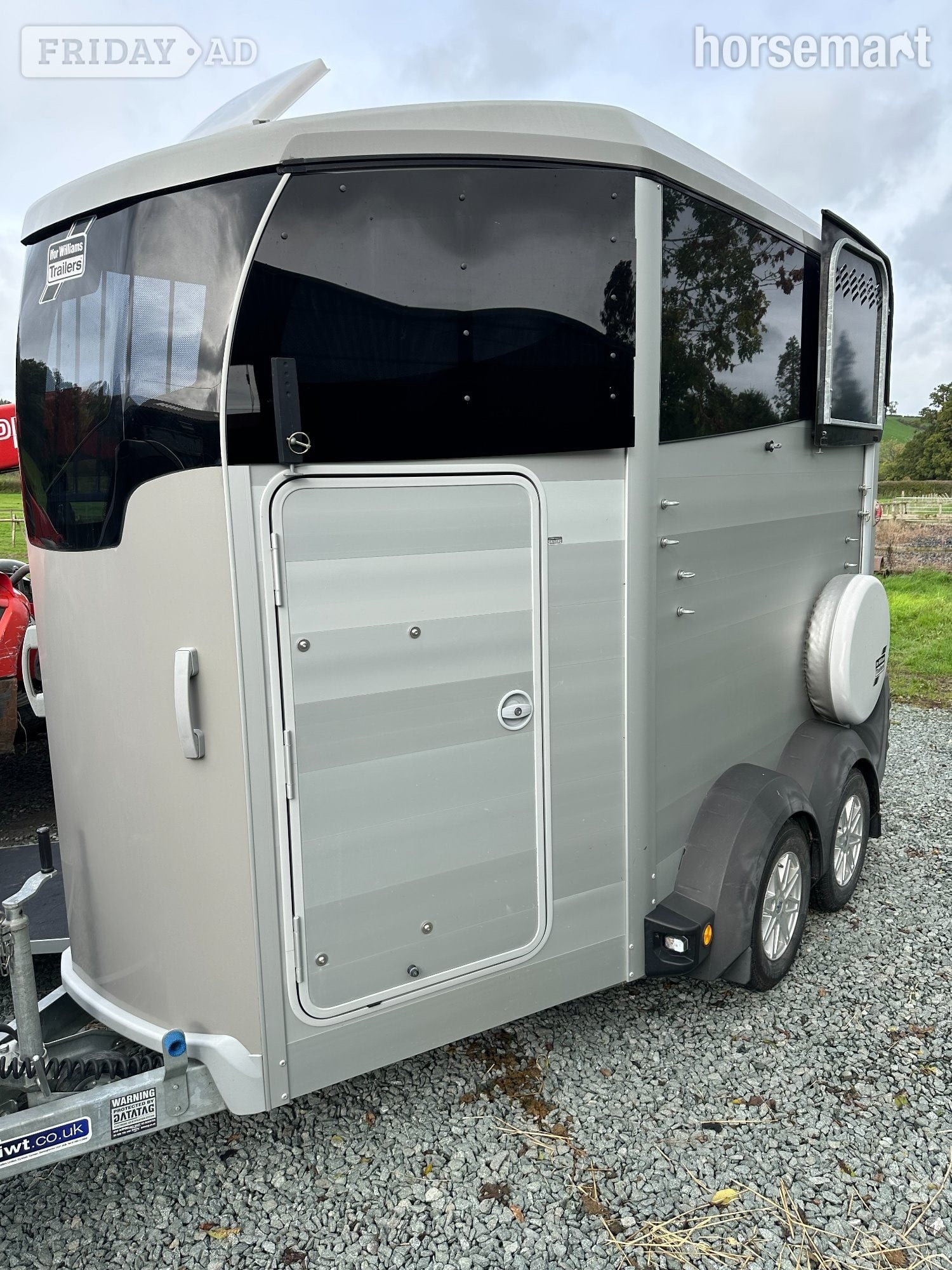 IFOR WILLIAMS HBX506 SILVER HORSEBOX TRAILER 2022 IFOR WILLIAMS HBX506 SILVER HORSEBOX TRAILER 2022  Horse Trailer - Trailers & Horseboxes in Cannock