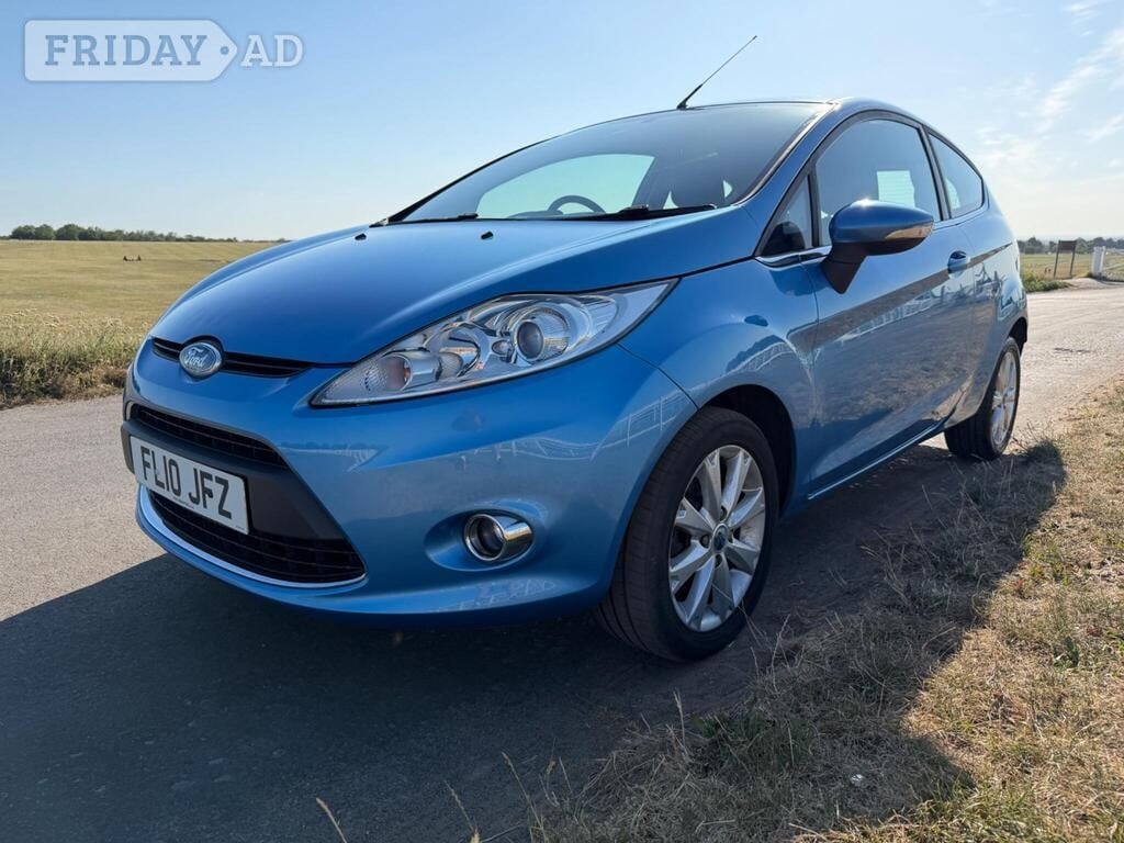 [ berth ]Ford Fiesta