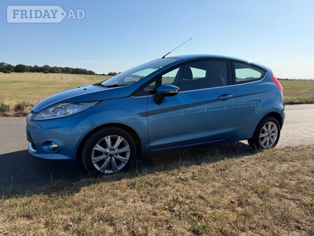 Ford Fiesta 2010 - Cars
