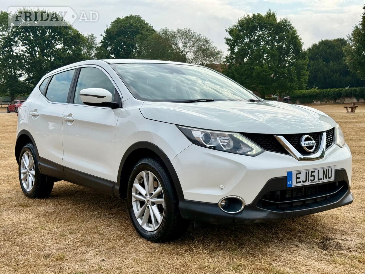 Nissan Qashqai 2015 - Cars