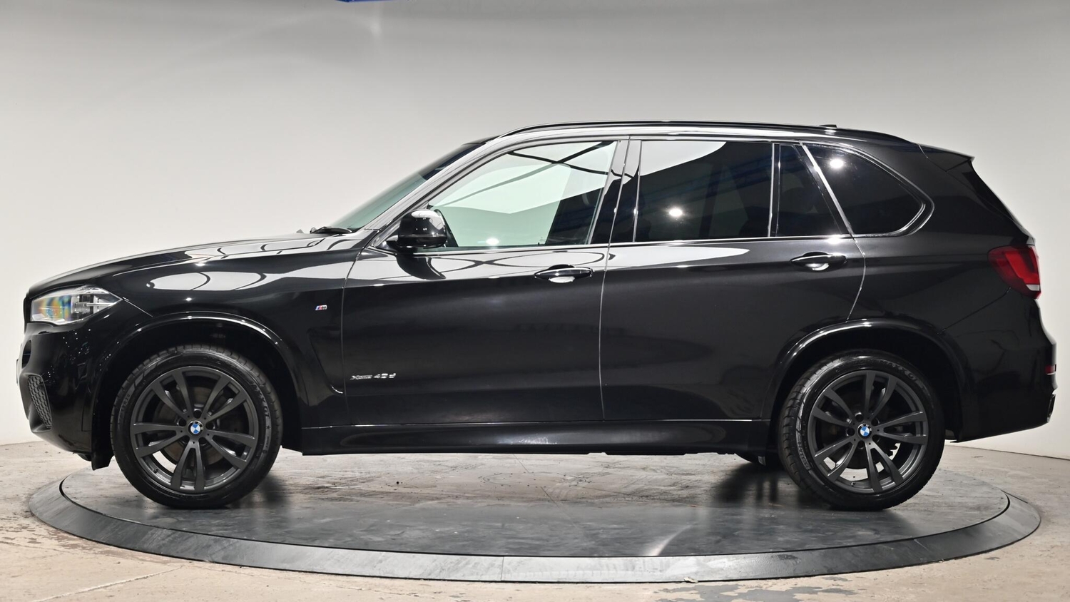 [ berth ]BMW X5
