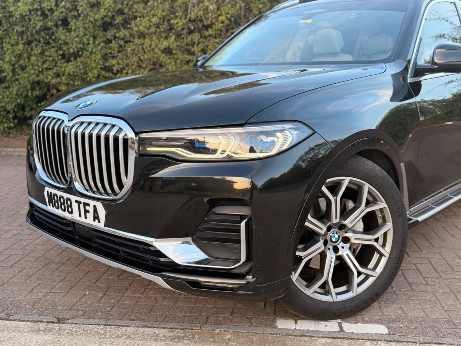 [ berth ]BMW X7