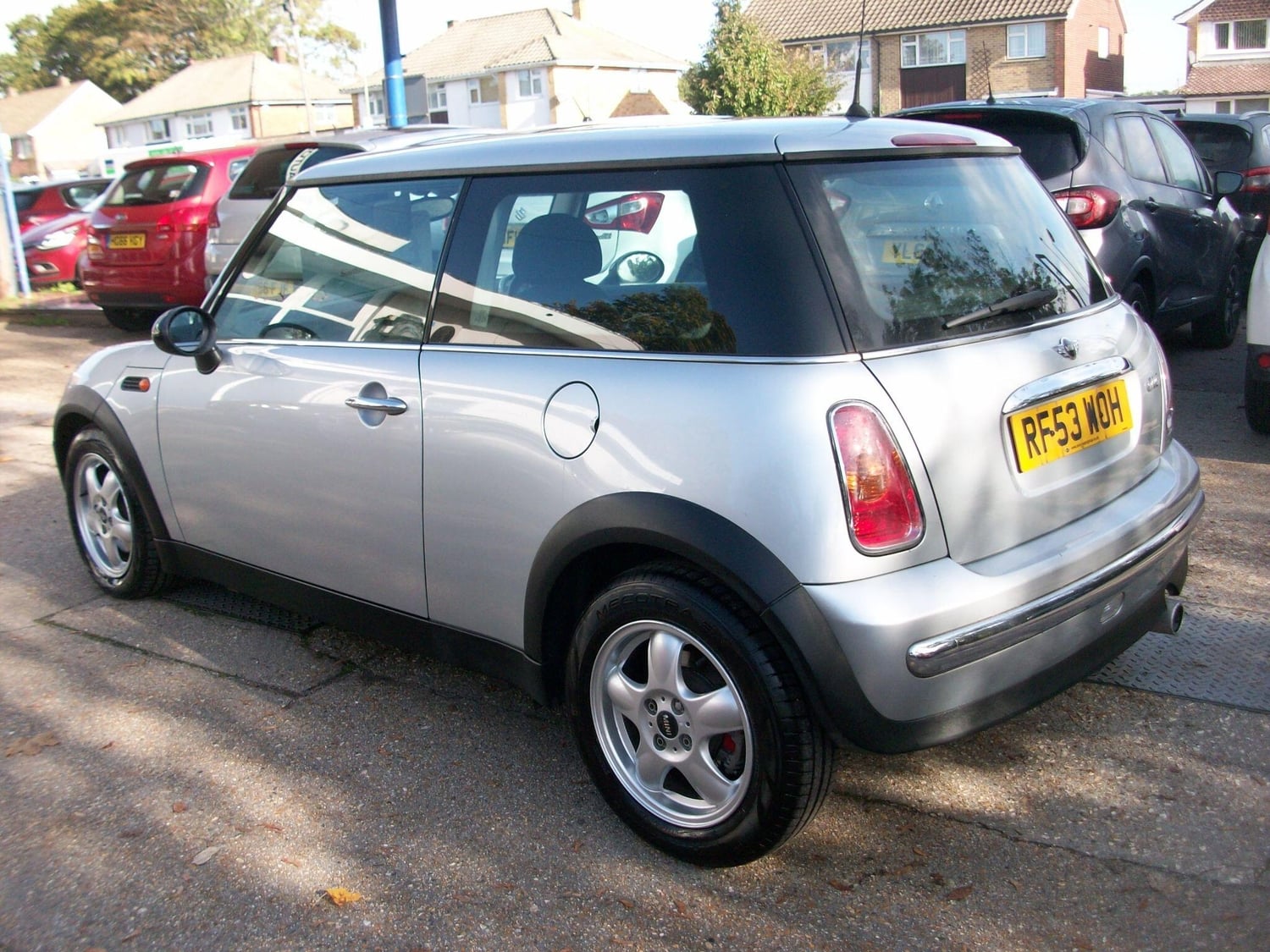 Mini Hatch 2003 - Cars