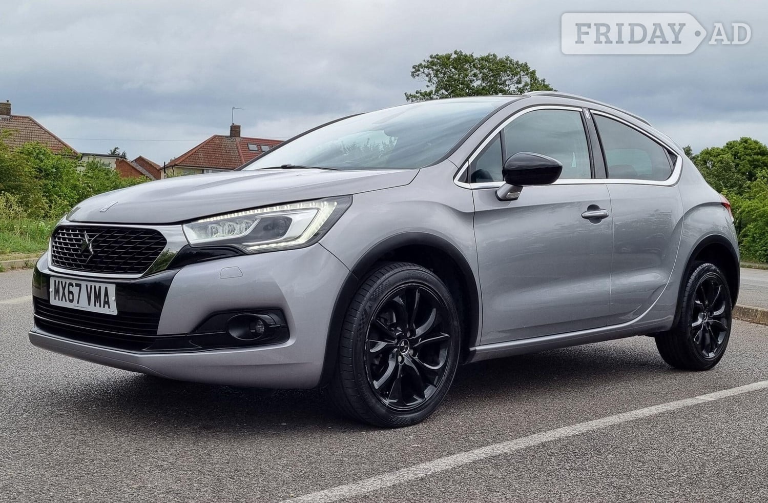 [ berth ]DS DS 4 Crossback