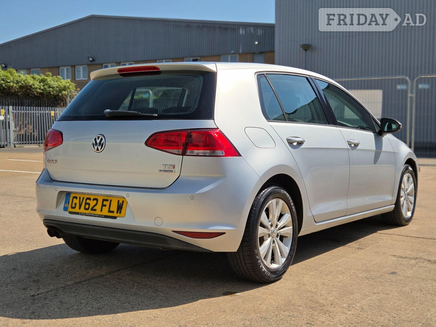 [ berth ]Volkswagen Golf