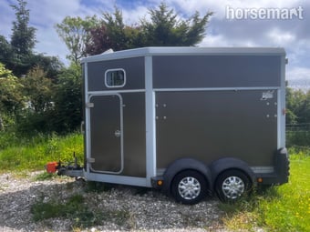 Ifor Williams HB511  Horse Trailer