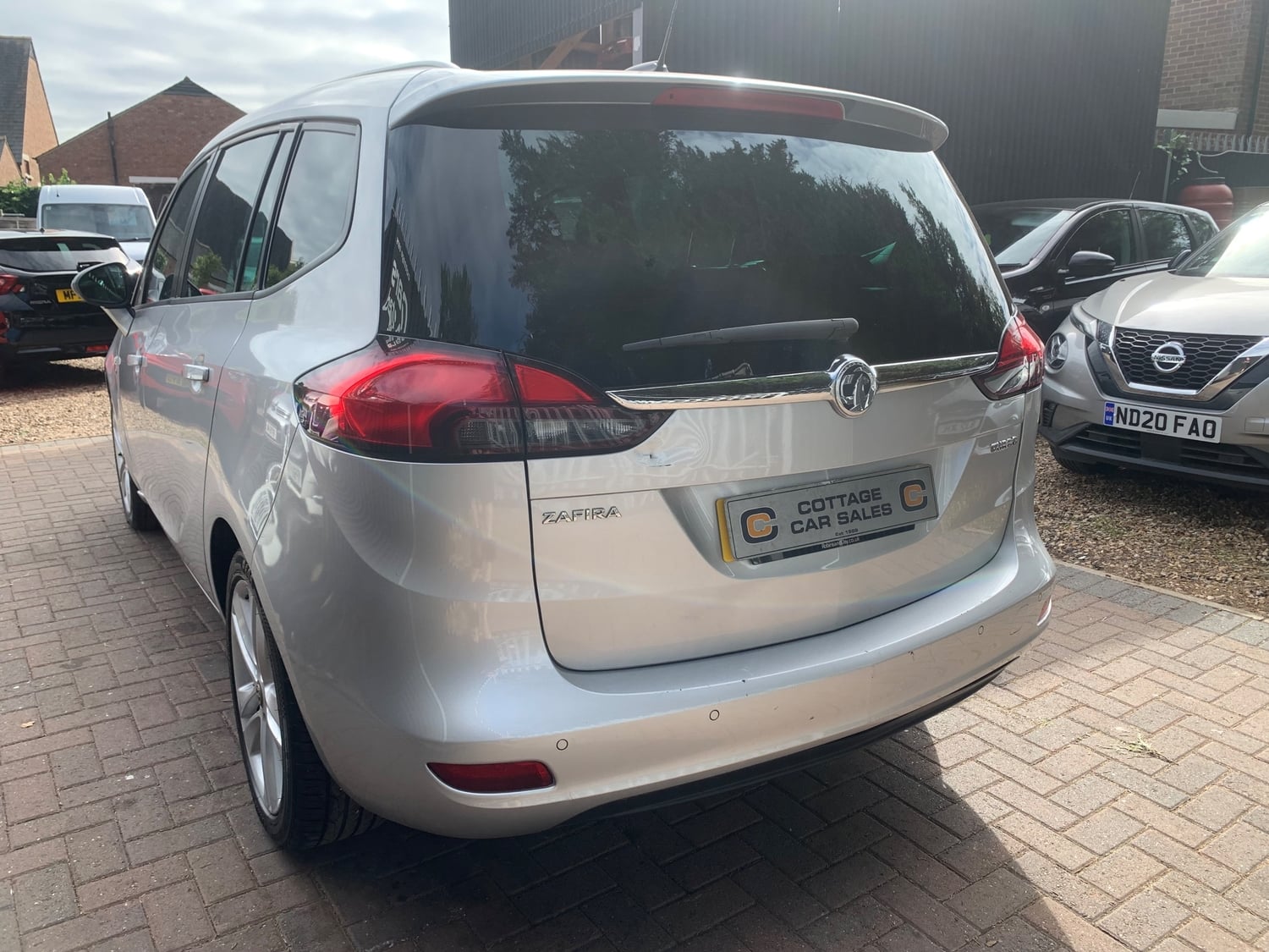 Vauxhall Zafira Tourer 2018 - Cars in Hayes