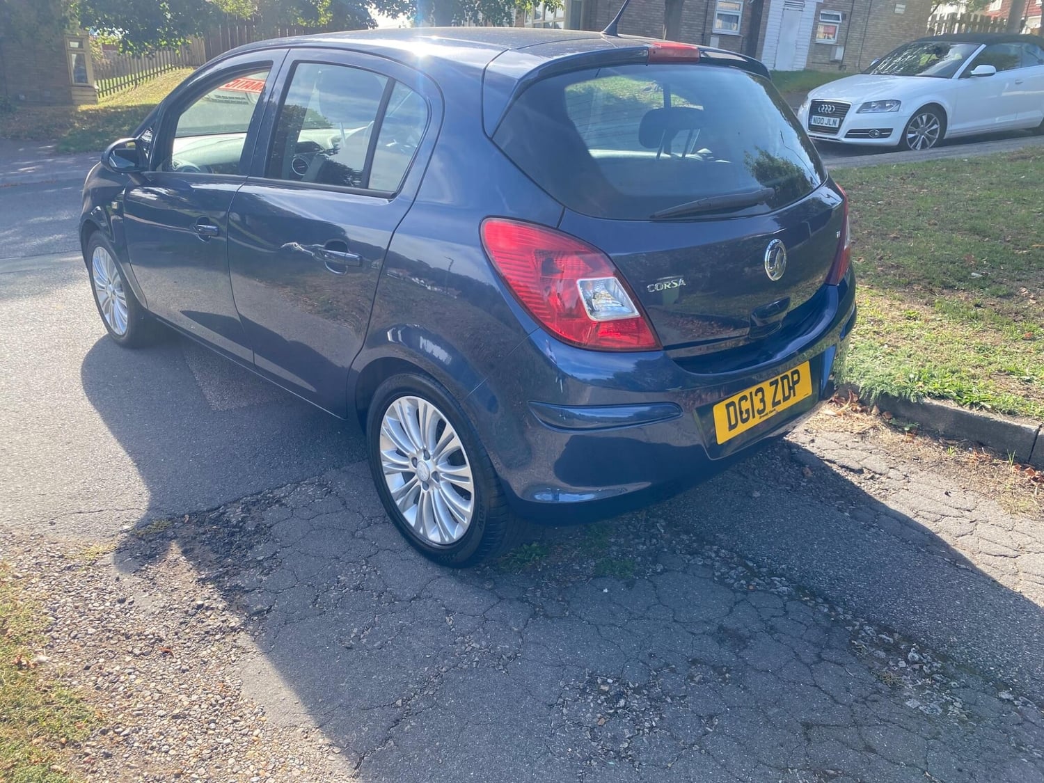 Vauxhall Corsa 2013 - Cars