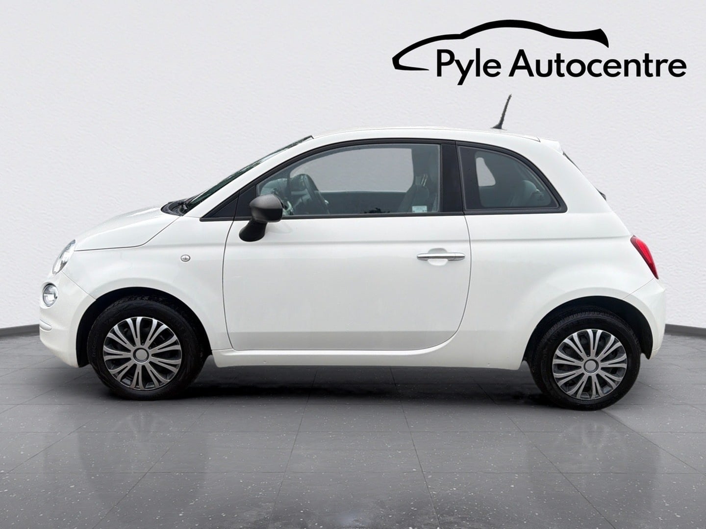 Fiat 500 2019 - Cars in Bridgend