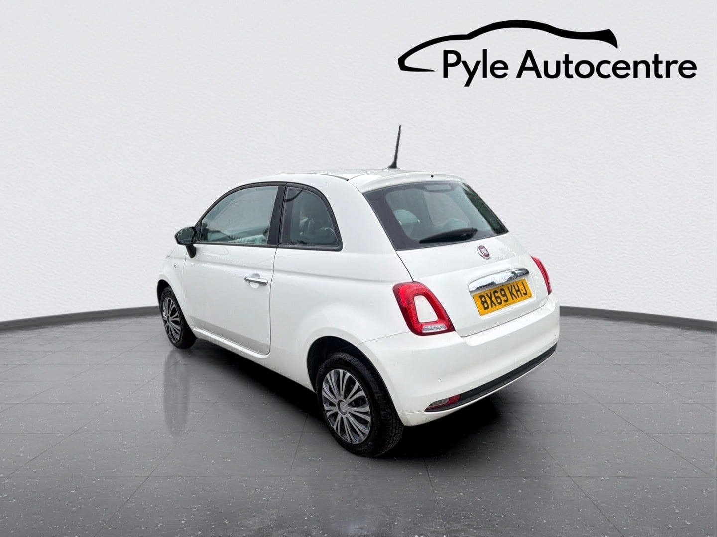 Fiat 500 2019 - Cars