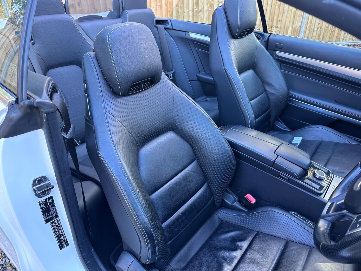 [ berth ]Mercedes-Benz E Class
