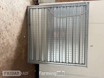 2 x Hydor HV1000 industrial ventilation fans available.