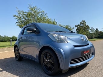 Toyota IQ 2010