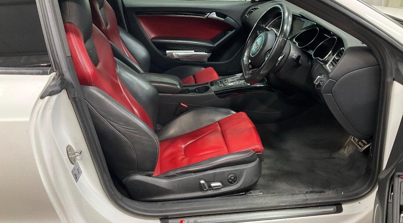 Audi S5 Havering